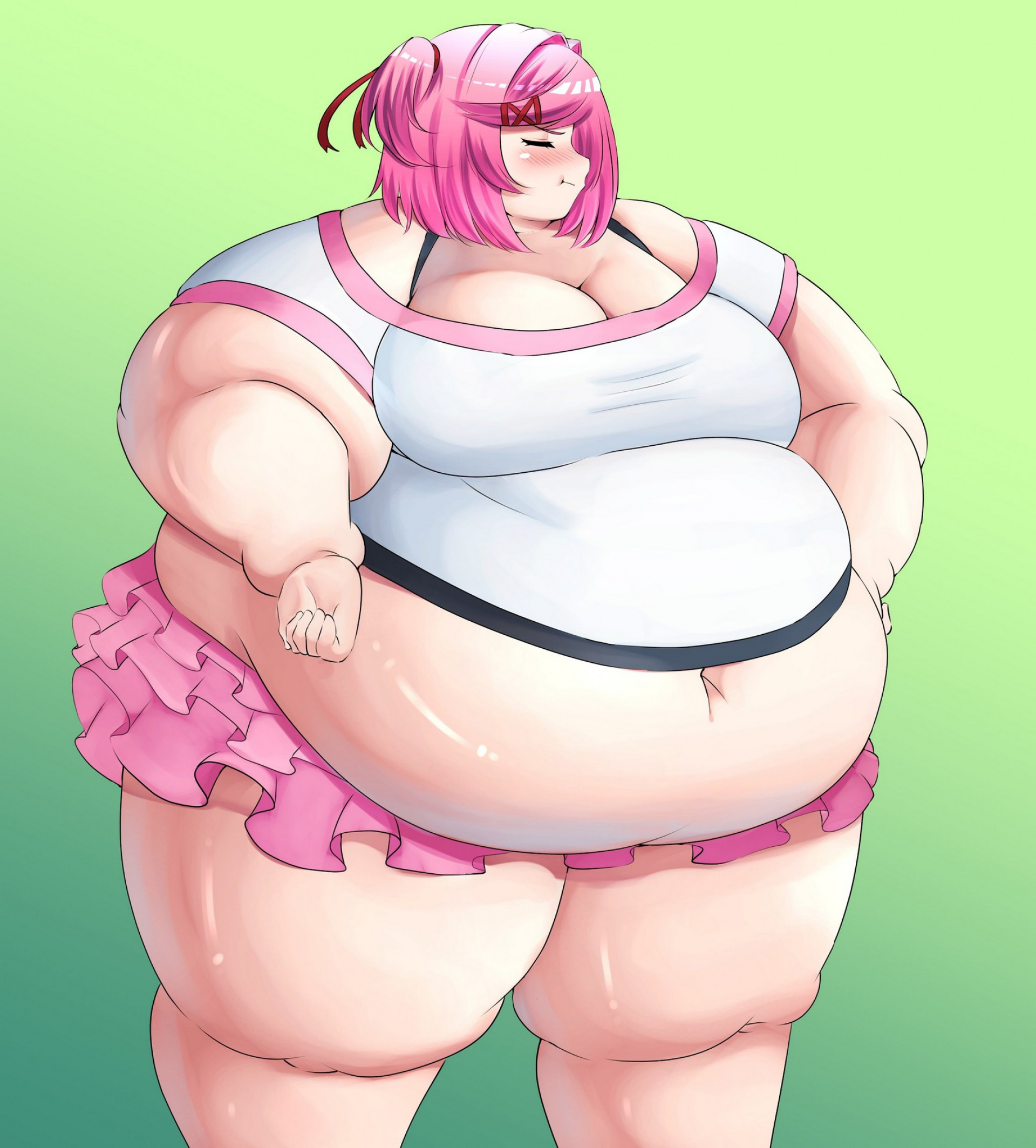 Нацуки - толстая и круглая