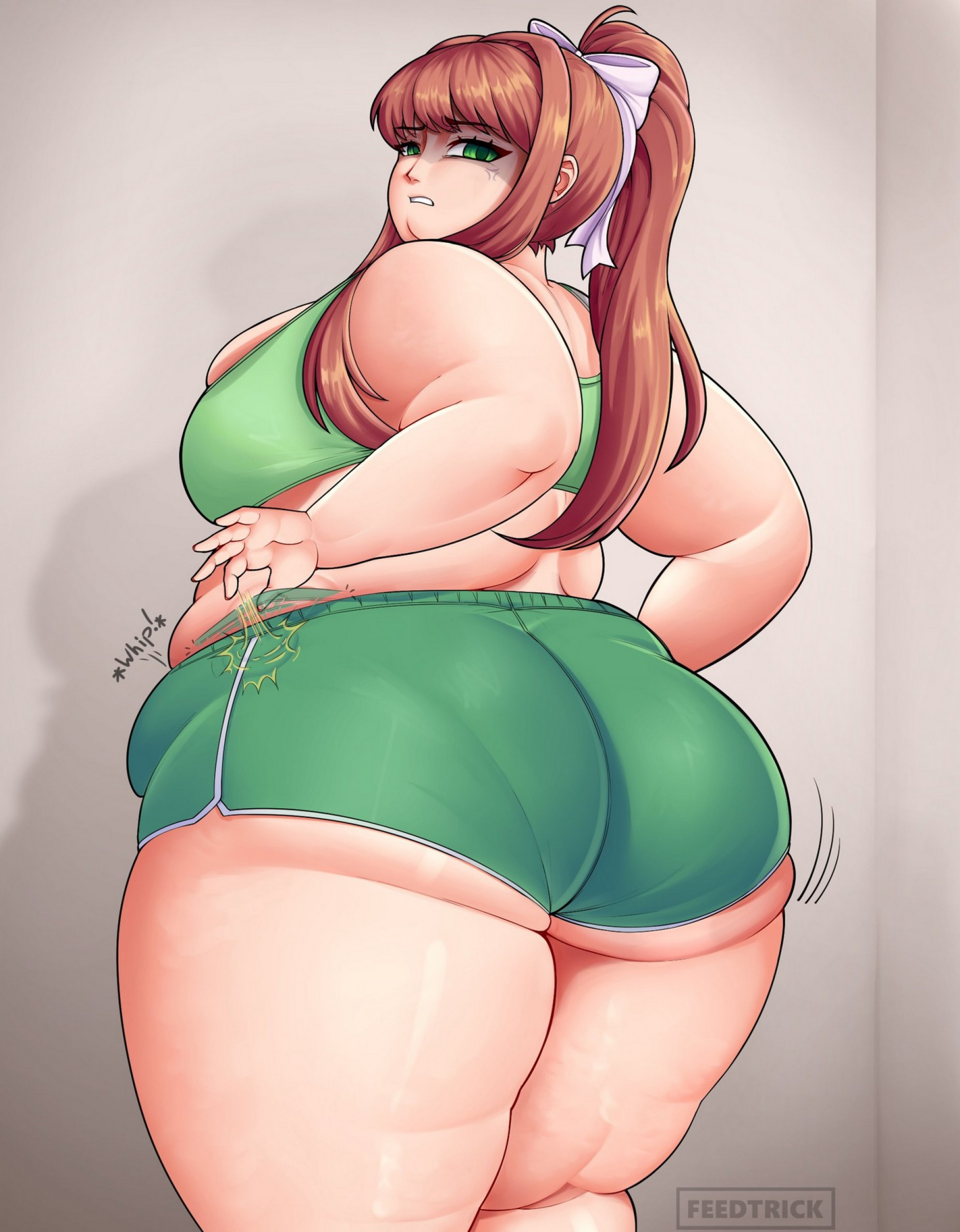 Моника - она точно что-то знает...