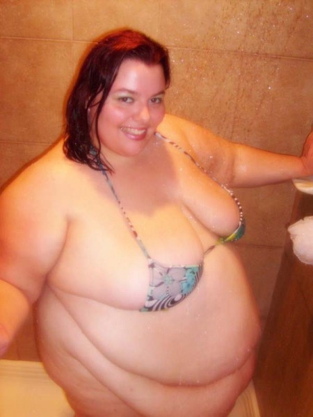 Showering SSBBW (43).jpg